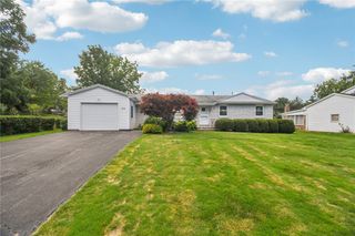 83 Dohrcrest Drive, Greece, NY 14612