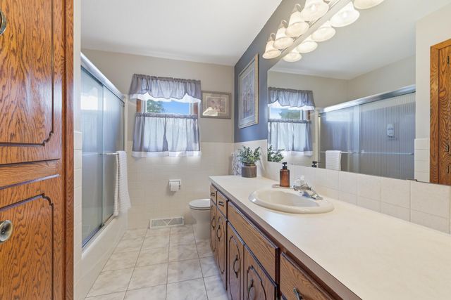 902 Park Lane, Belle Plaine, MN 56011