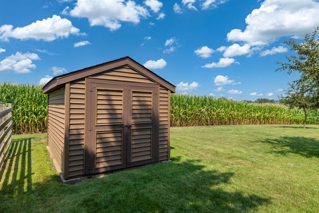 902 Park Lane, Belle Plaine, MN 56011