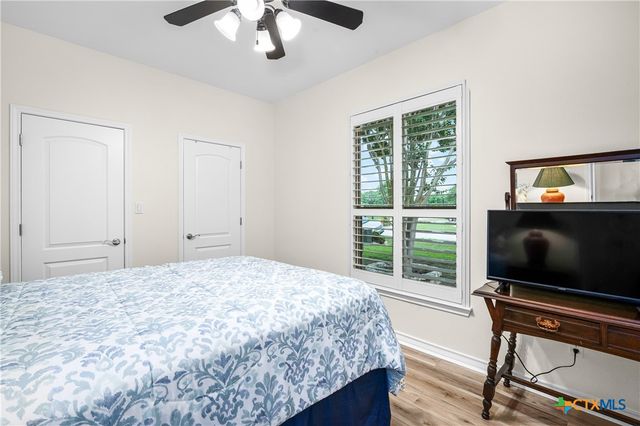 130 Rock Dove Lane, Other, TX 78123