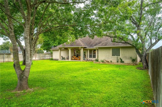 130 Rock Dove Lane, Other, TX 78123