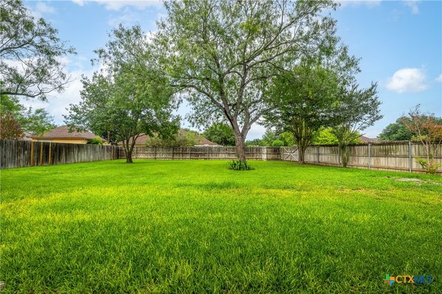 130 Rock Dove Lane, Other, TX 78123