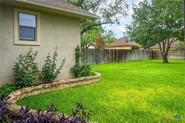 130 Rock Dove Lane, Other, TX 78123