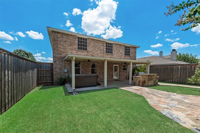 1629 Baxter Springs Drive, Fort Worth, TX 76247