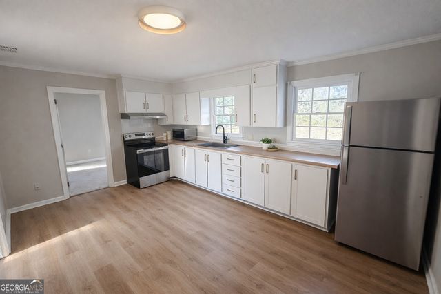 40 Hickory Street, Metter, GA 30439