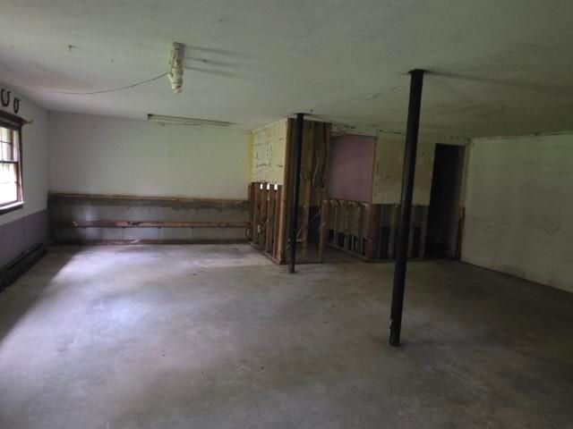 4 Tara Hill Lane, Hinsdale, NH 03451