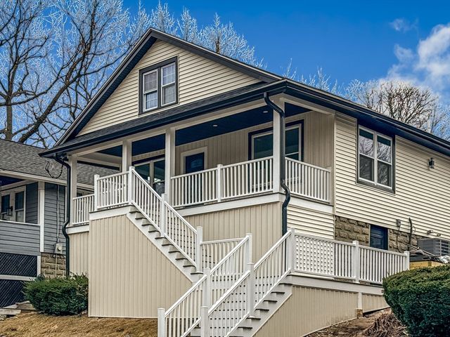 23 Murray Hill Rd, Medford, MA 02155