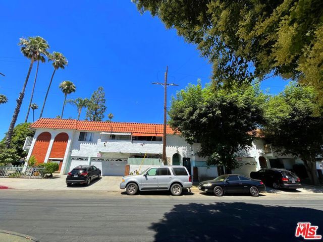 19103 Sherman Way, Reseda (los Angeles), CA 91335