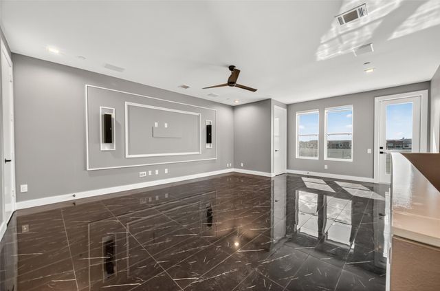 5919 E Post Oak Lane, Houston, TX 77055
