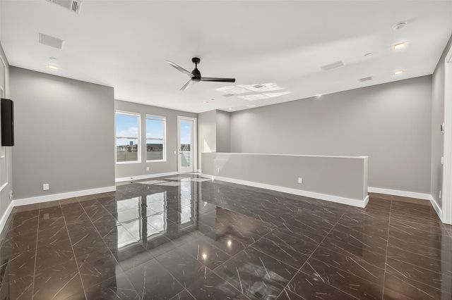 5919 E Post Oak Lane, Houston, TX 77055