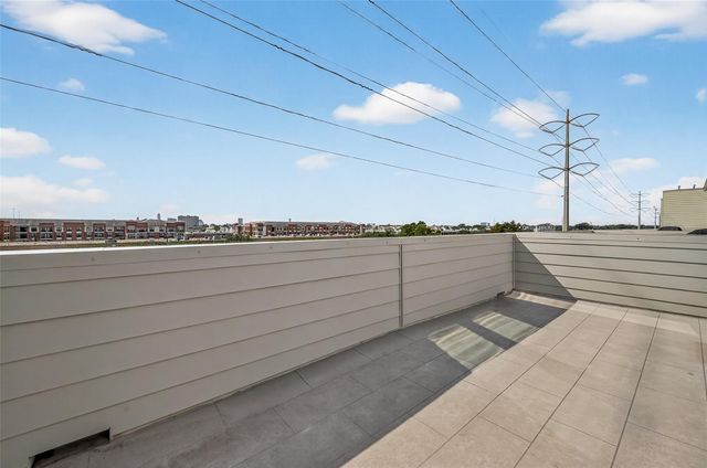 5919 E Post Oak Lane, Houston, TX 77055