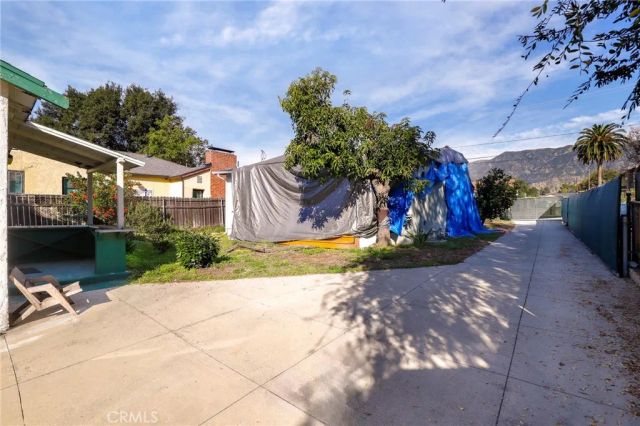 502 Mountain View, Altadena, CA 91001