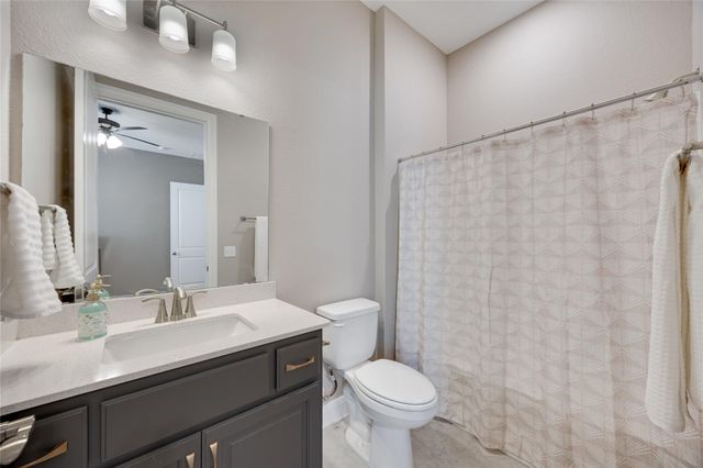 102 Pointer LN, Georgetown, TX 78633