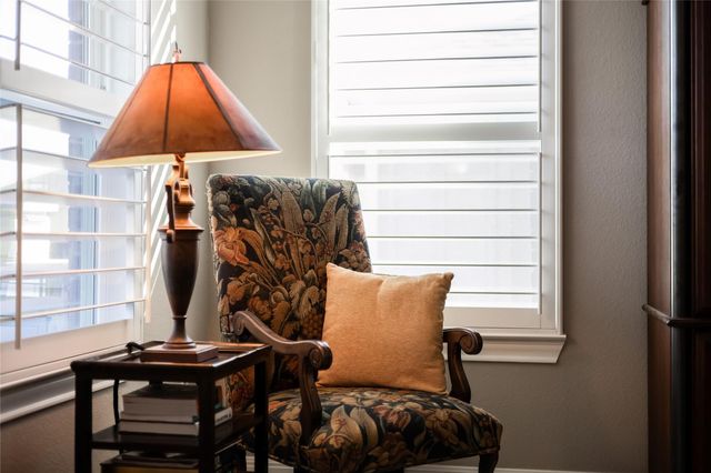 102 Pointer LN, Georgetown, TX 78633
