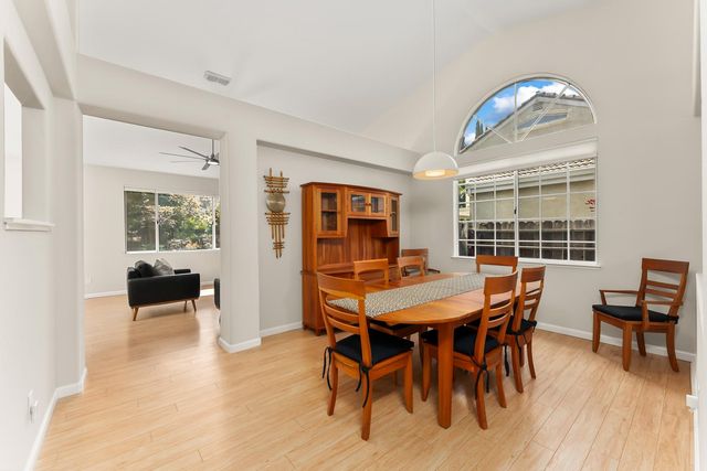 2737 Fleet Cir, Rocklin, CA 95765