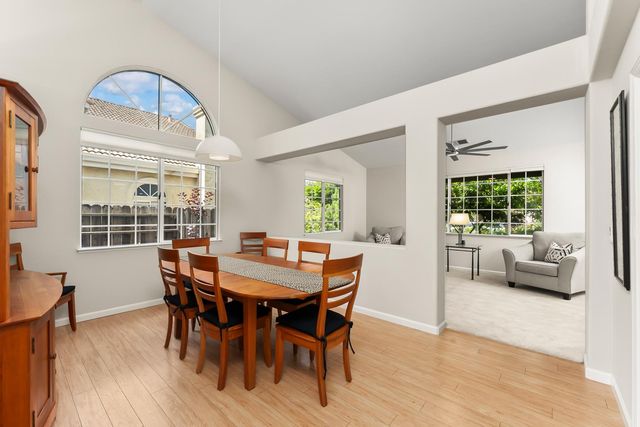 2737 Fleet Cir, Rocklin, CA 95765