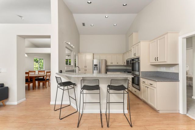 2737 Fleet Cir, Rocklin, CA 95765