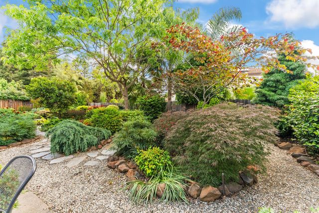 2737 Fleet Cir, Rocklin, CA 95765