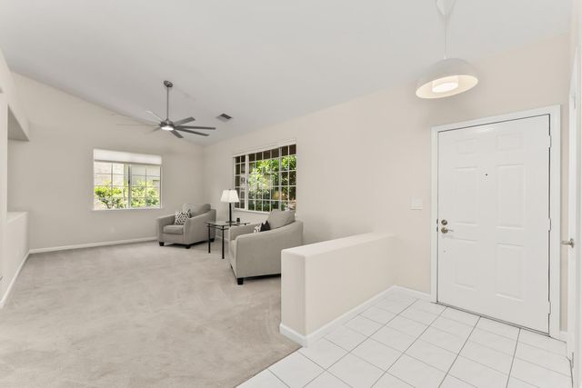 2737 Fleet Cir, Rocklin, CA 95765