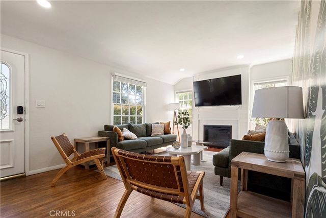 2307 W Verdugo, Burbank, CA 91506