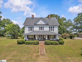 149 Roanoke Road, Liberty, SC 29657