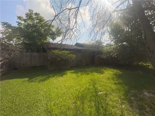5014 Crestwick Dr, Corpus Christi, TX 78413