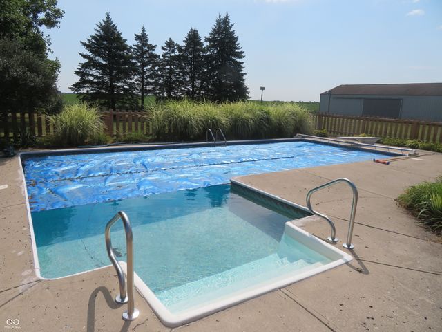 9345 N County Road 800 E, Brownsburg, IN 46112