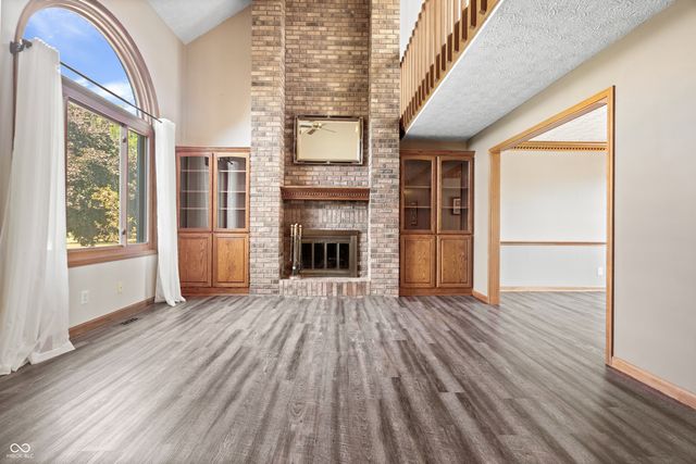 9345 N County Road 800 E, Brownsburg, IN 46112