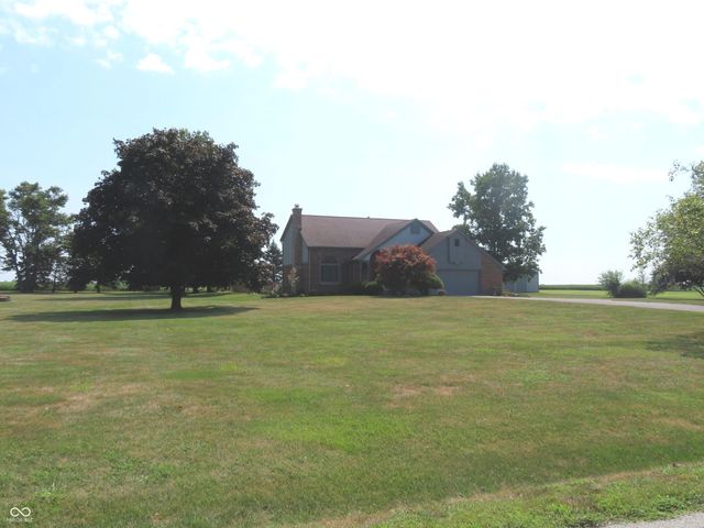 9345 N County Road 800 E, Brownsburg, IN 46112