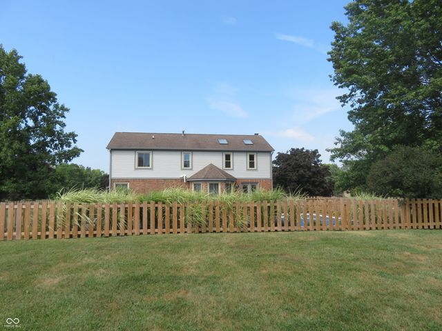 9345 N County Road 800 E, Brownsburg, IN 46112