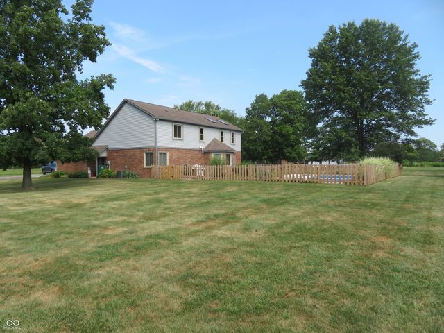 9345 N County Road 800 E, Brownsburg, IN 46112