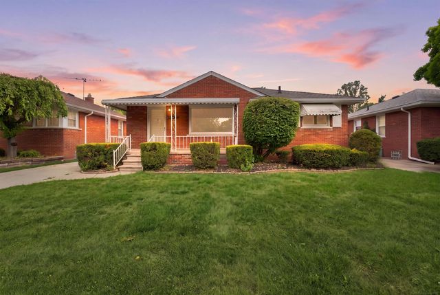 22401 O'Connor Street, St Clair Shores, MI 48080