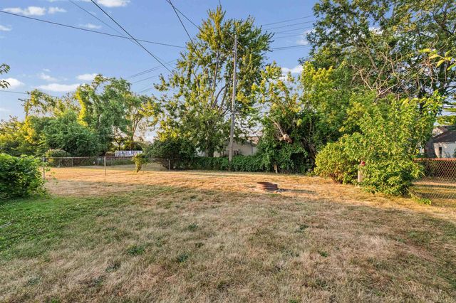 22401 O'Connor Street, St Clair Shores, MI 48080