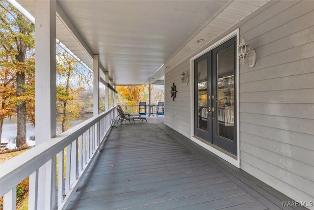 915 County Road 946 ., Selma, AL 36701