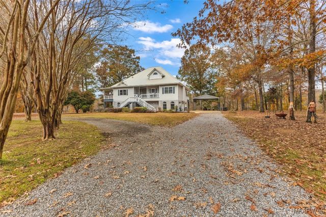 915 County Road 946 ., Selma, AL 36701