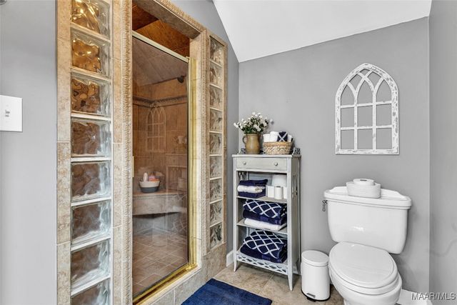 915 County Road 946 ., Selma, AL 36701