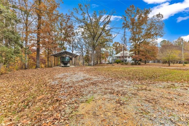 915 County Road 946 ., Selma, AL 36701