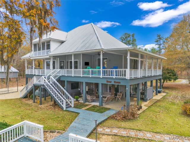 915 County Road 946 ., Selma, AL 36701