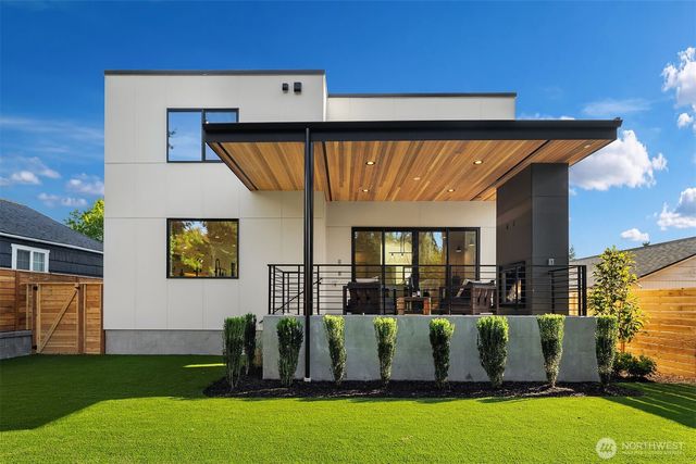 436 7th Avenue, Kirkland, WA 98033