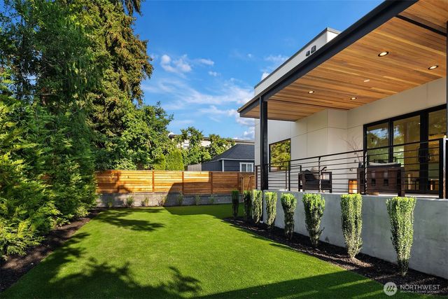 436 7th Avenue, Kirkland, WA 98033
