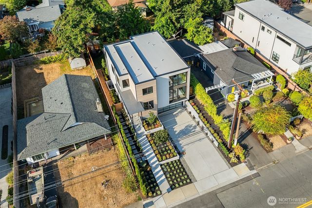 436 7th Avenue, Kirkland, WA 98033