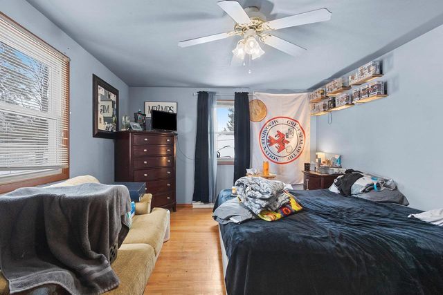 2423 DECKNER AVENUE, Green Bay, WI 54302