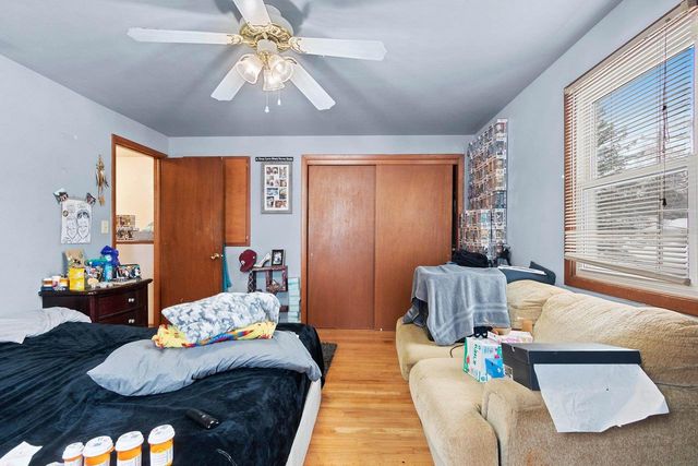 2423 DECKNER AVENUE, Green Bay, WI 54302