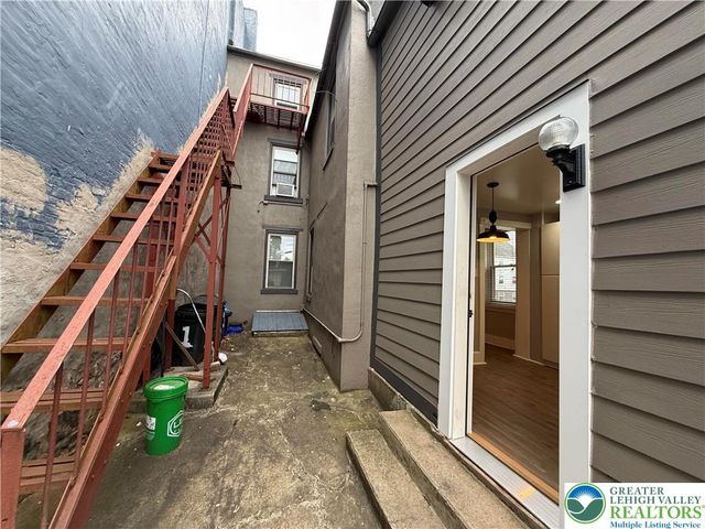 116 South 6th Street, Easton, PA 18042