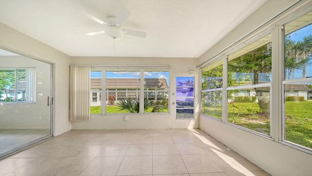 3961 ASHWOOD LANE 44, Sarasota, FL 34232