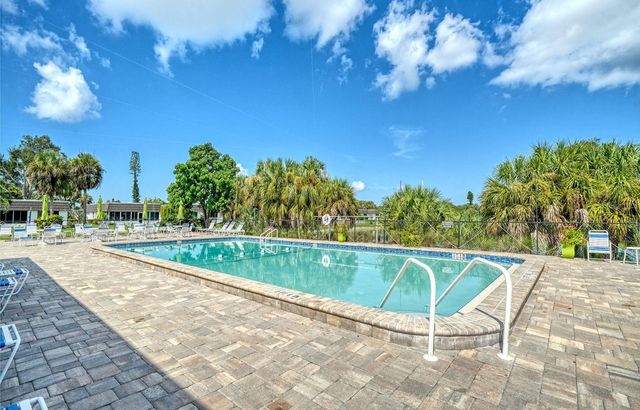 3961 ASHWOOD LANE 44, Sarasota, FL 34232