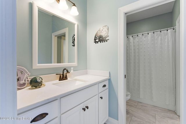 13403 Hampton Cir, Goshen, KY 40026