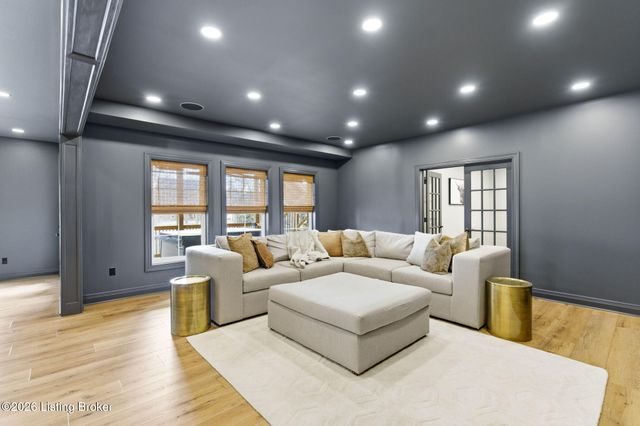 13403 Hampton Cir, Goshen, KY 40026