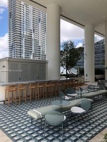 801 S Miami 2005, Miami, FL 33130