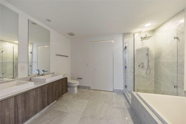 801 S Miami 2005, Miami, FL 33130